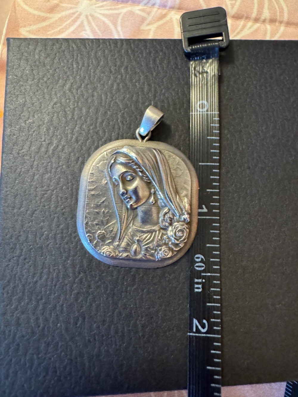 Virgin Mary Pendant Sterling Silver Large - Picture 5 of 10